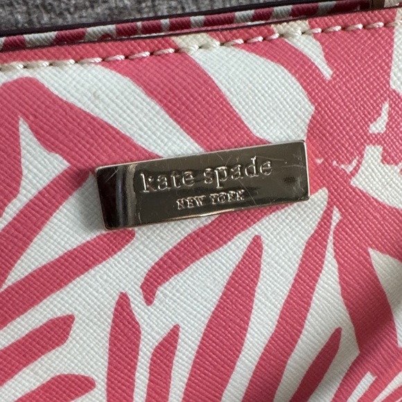 Kate Spade Grant Street Juno Mini Tote Pink and White Palm Leaf Print - Picture 2 of 8